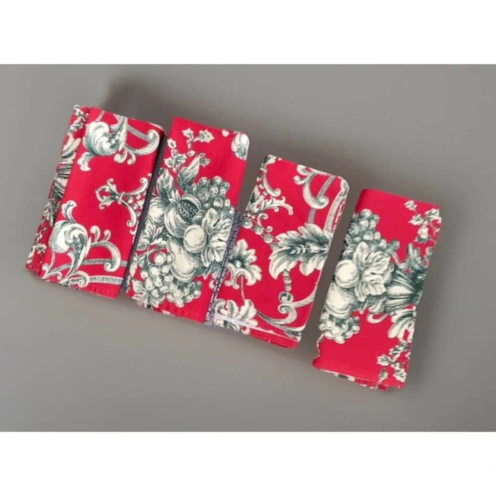 LAUREN Ralph Lauren Christmas Holiday Napkins Set (4)‎ Cotton Floral Hayley